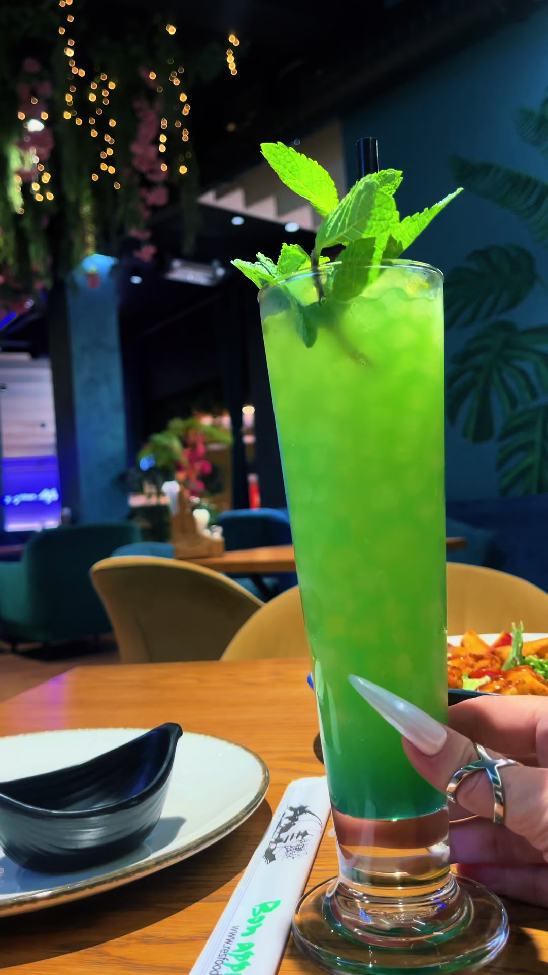 @𝐊 𝐑 𝐈 𝐒 𝐓 𝐈 𝐍 𝐀-007
