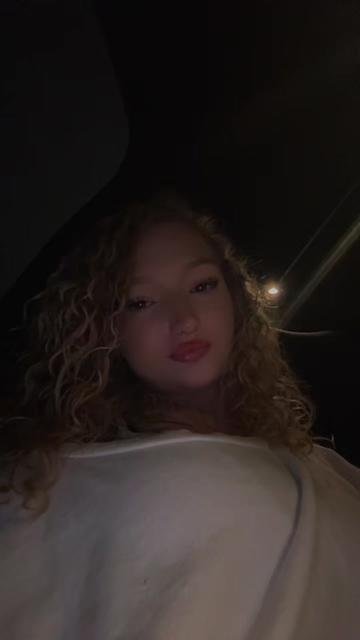 @angiee