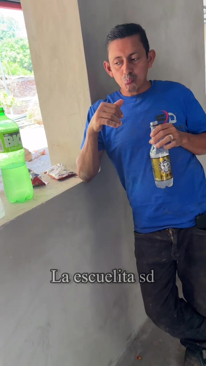 @Laescuelitasd_Oficial