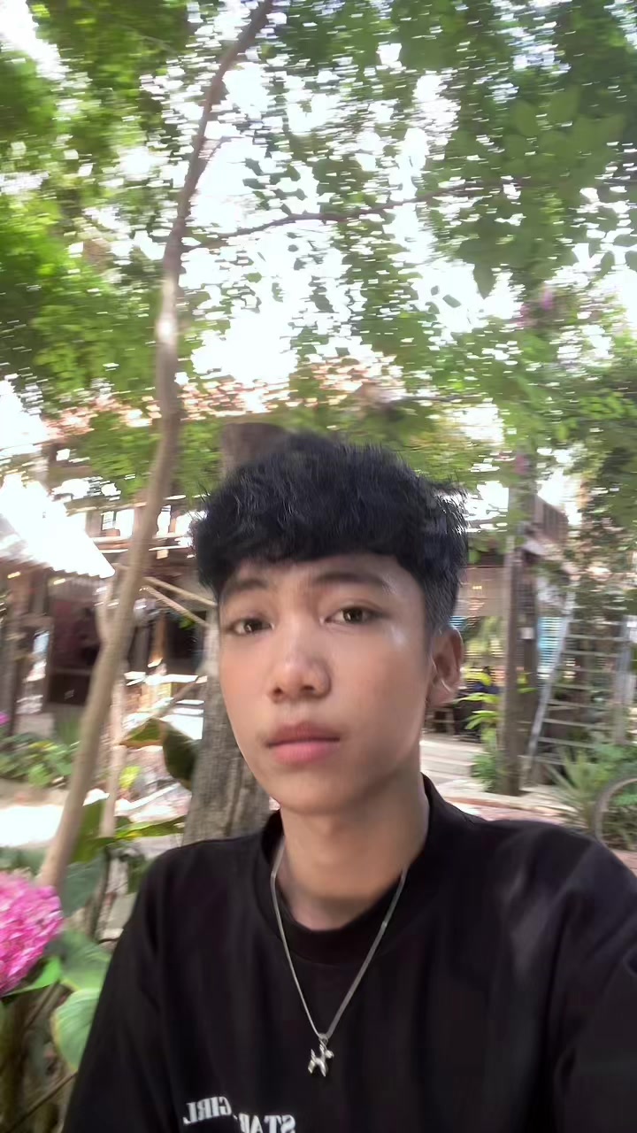 @Denz Rxa | ដេន រ៉ា •