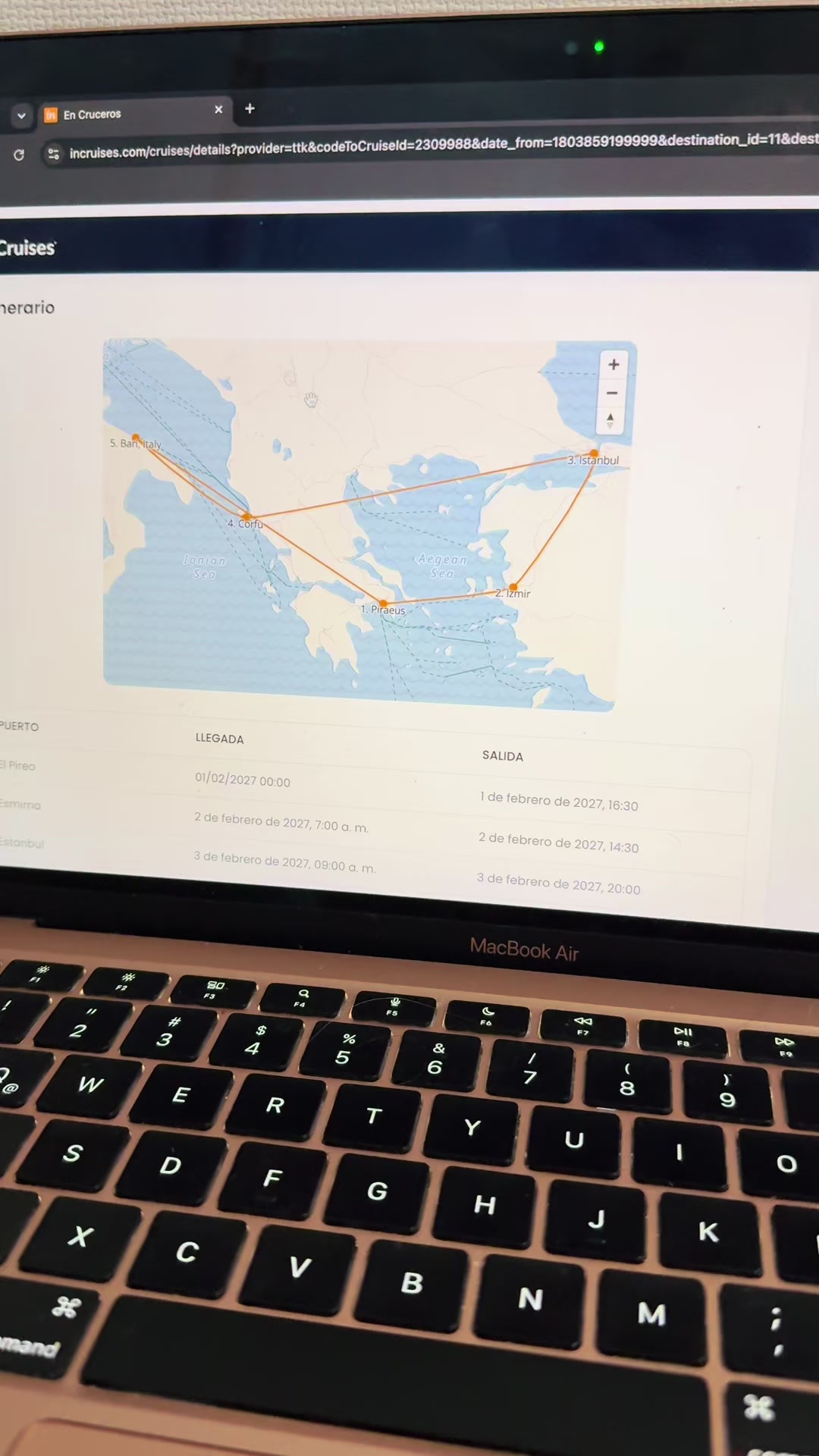 @Milena Berríos ✈️🌍🚢