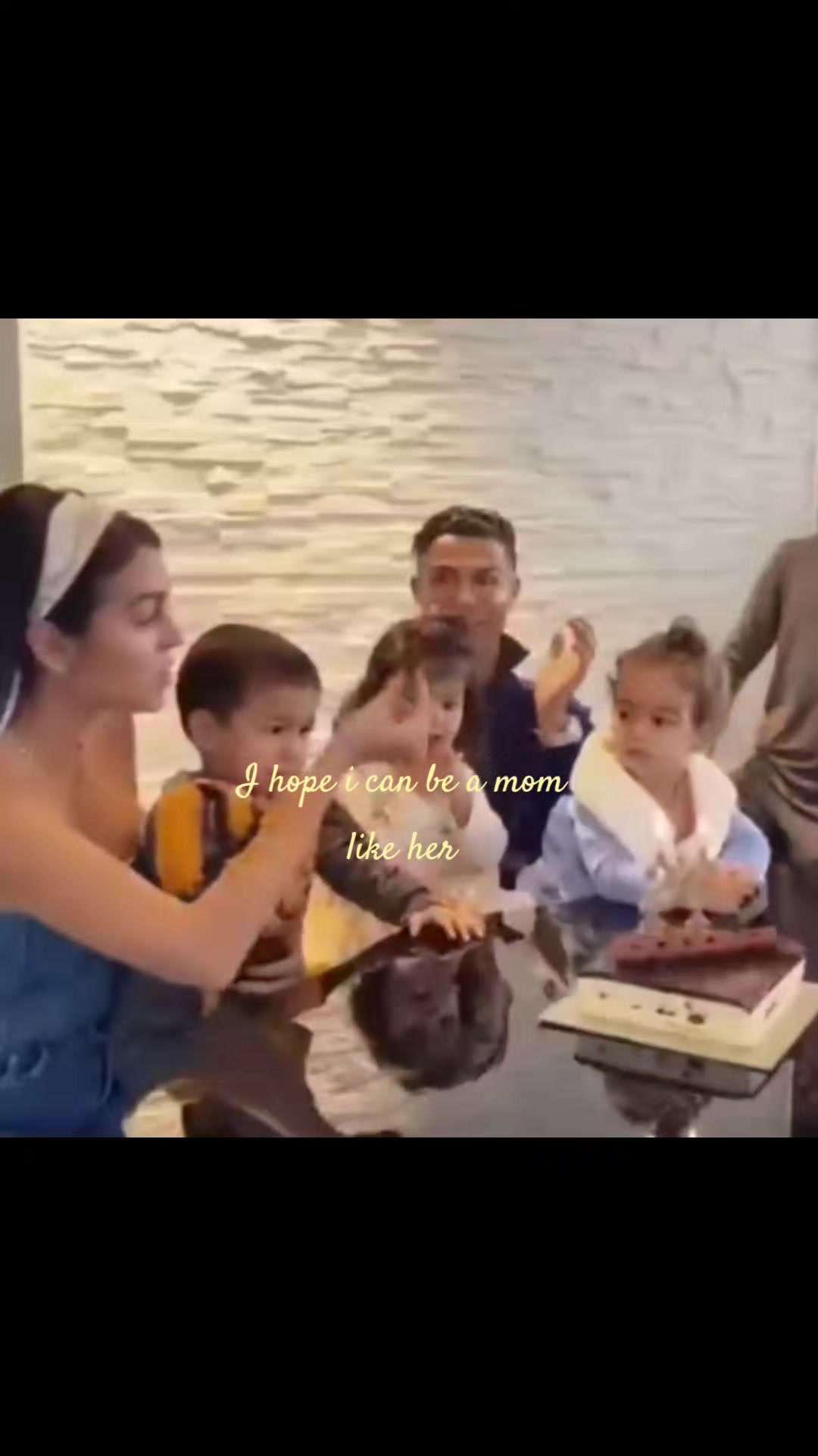 @𝐌𝐞𝐥𝐢