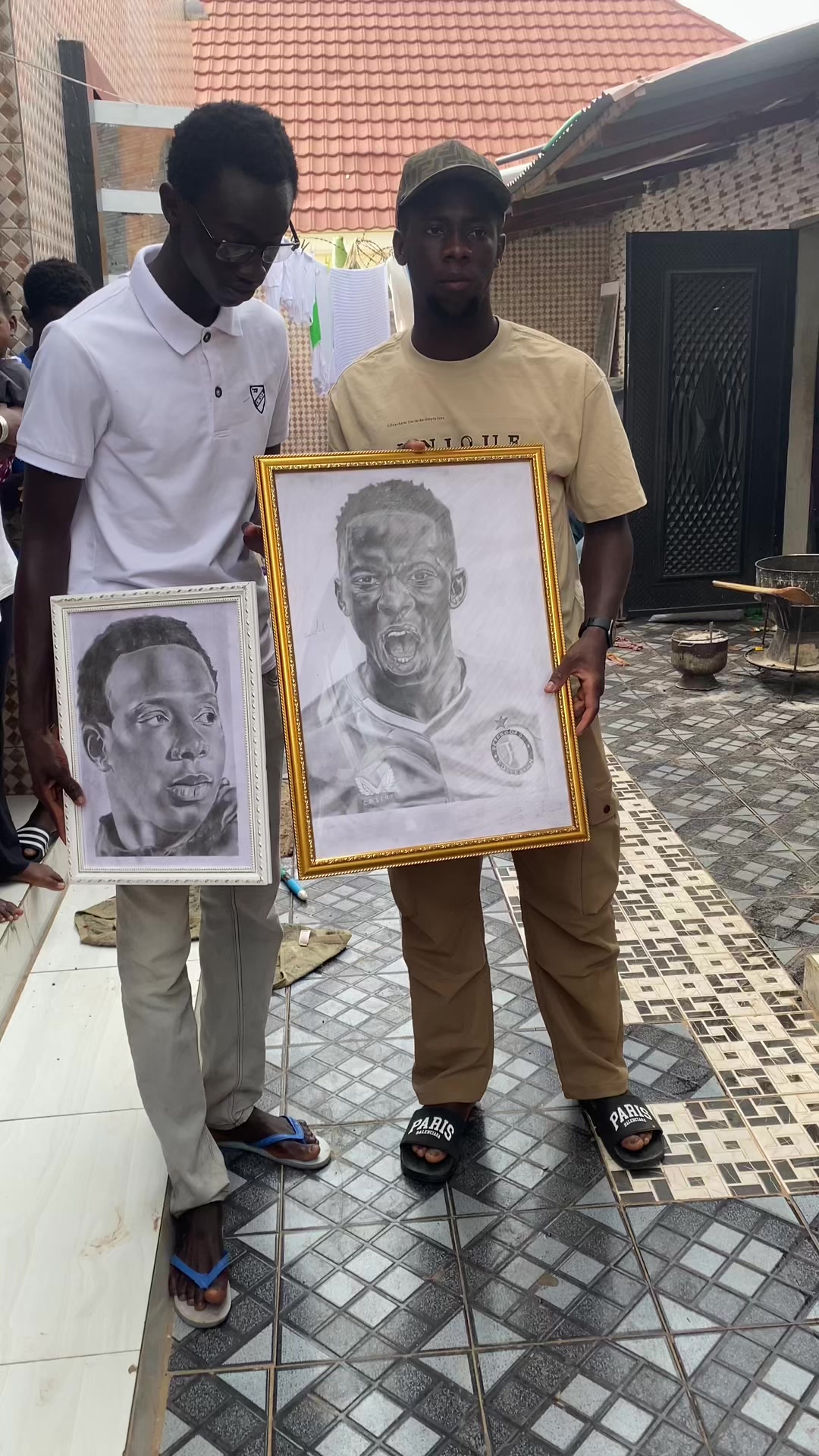 @Dera Arts✍️