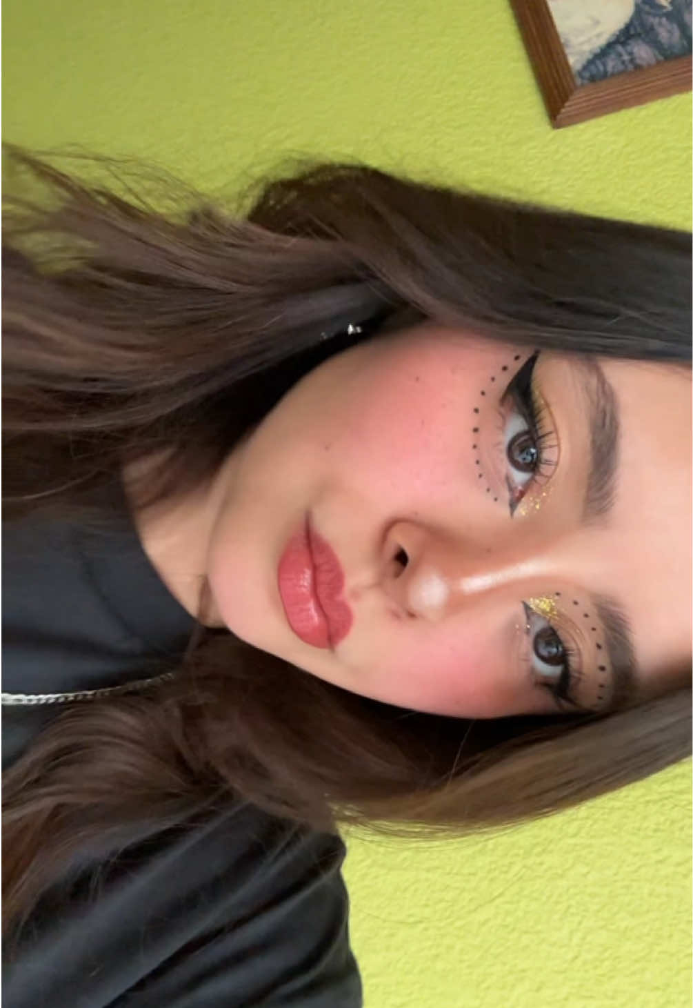 @-S