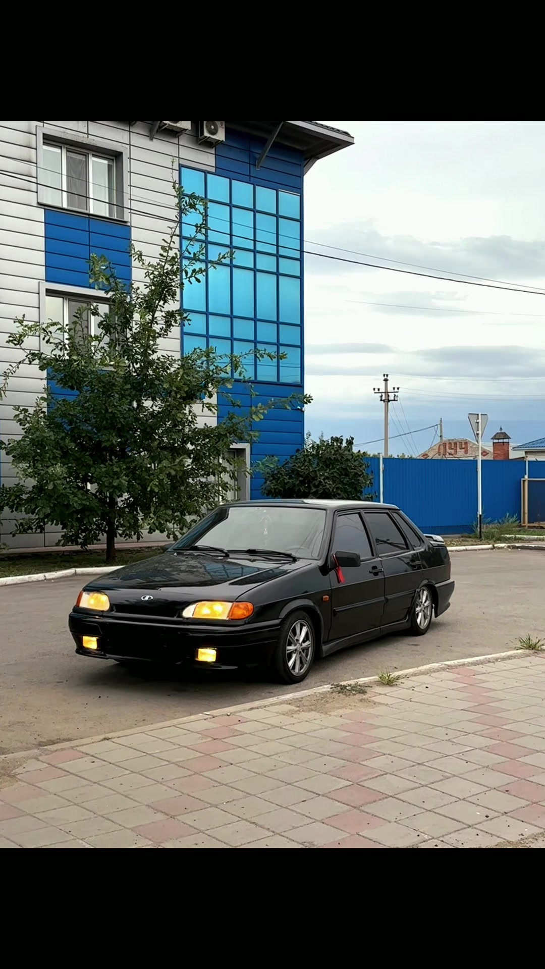 @Даня