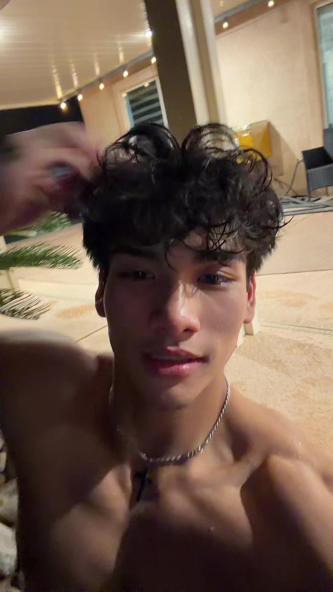 @E