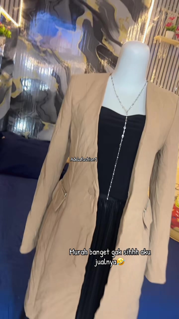 @Adelafashion1