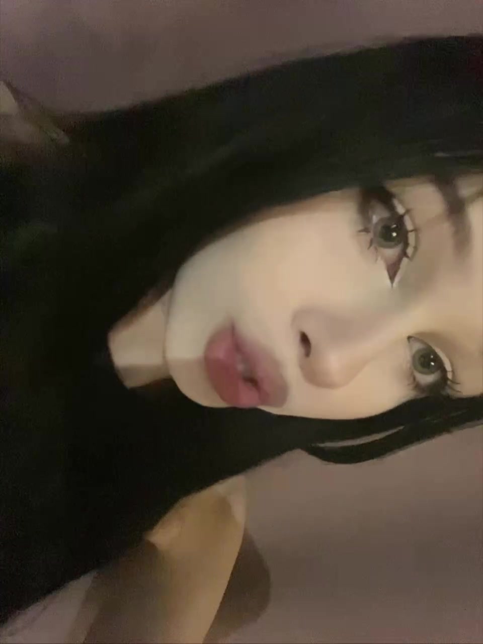 @//