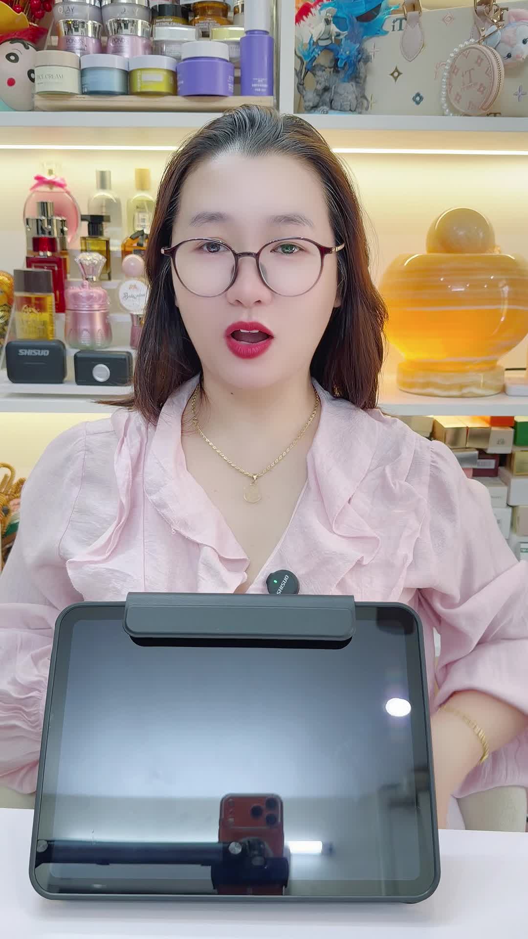 @Ổ Của Lộc1376
