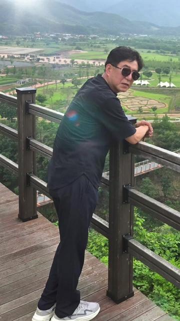 @꽃중년의 시선