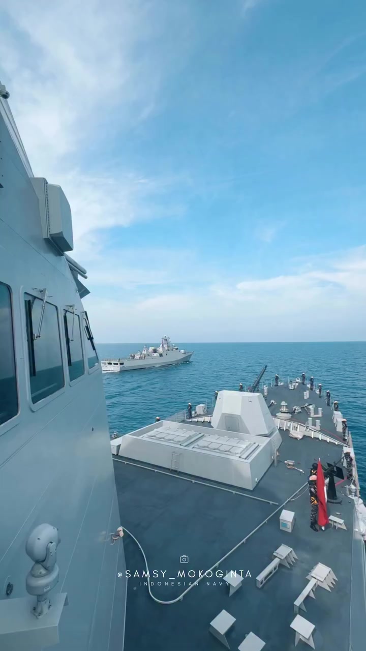 @Av_linemilitary🇮🇩