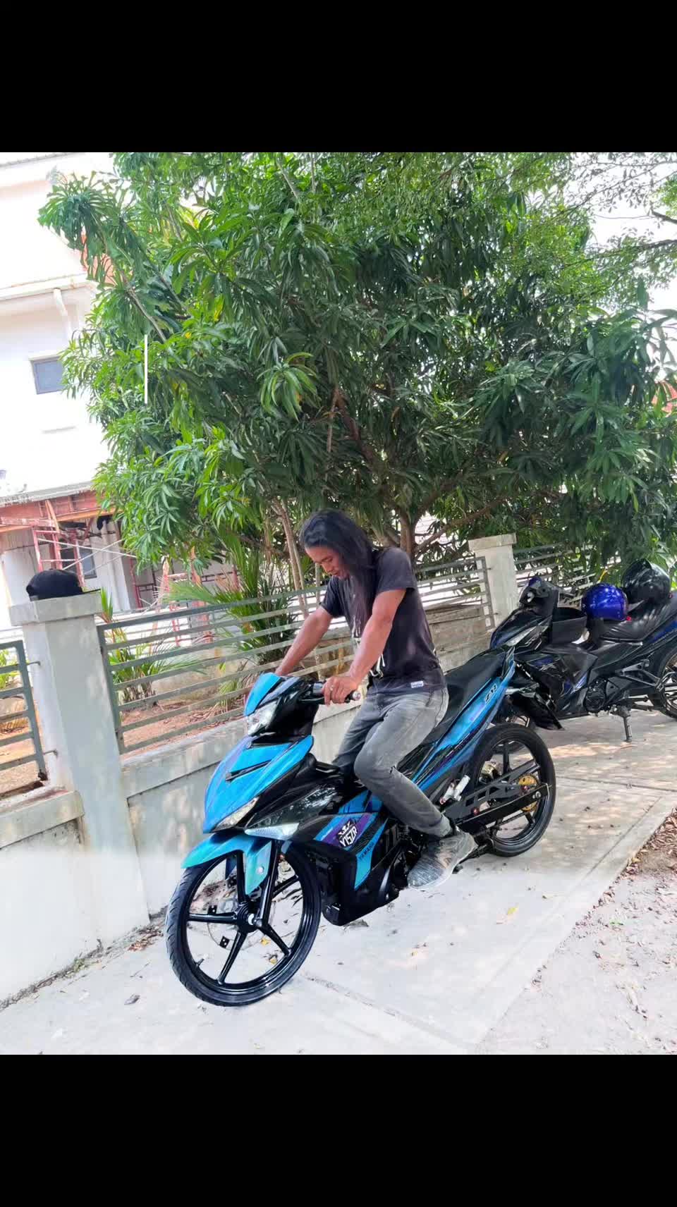 @Icha Comel Alapola2802