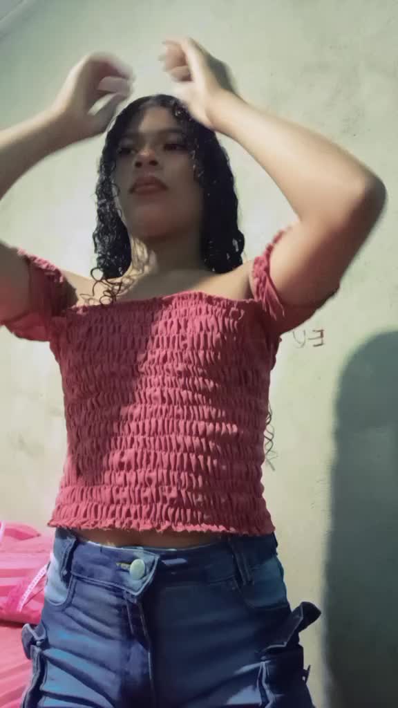@Ana clara