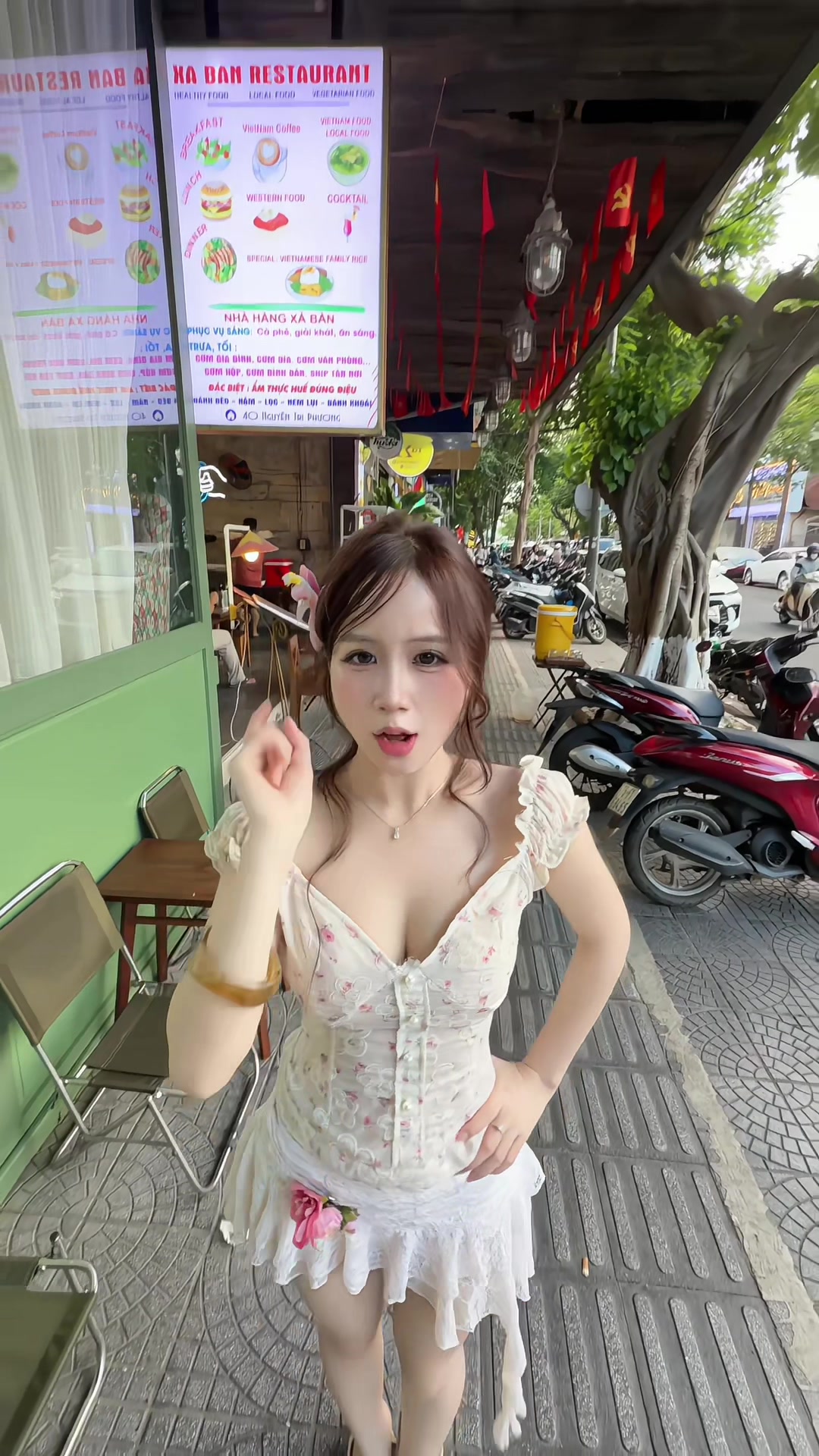 @Linh T&iacute;t 🐰ྀི 💫