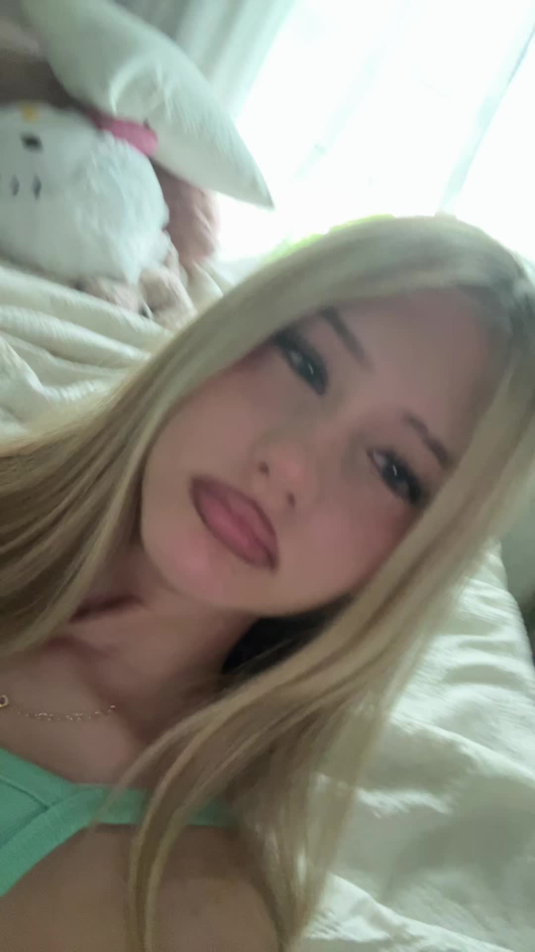 @isabella dimov