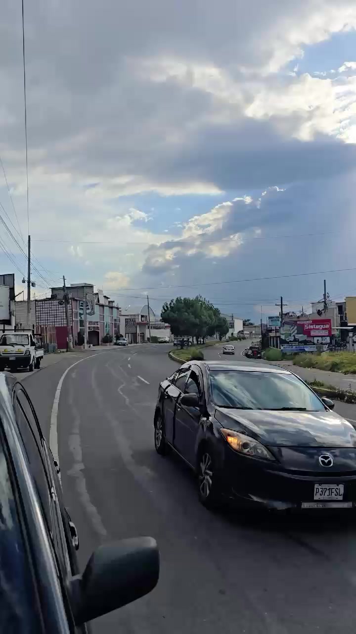 @Alex Z&aacute;rate🚎💨