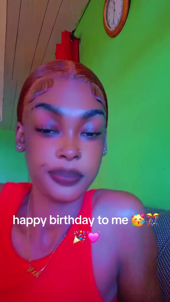 @Miss grippy🦋💦