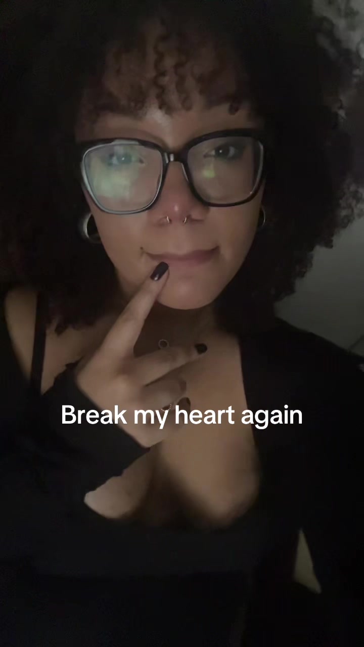 @camila