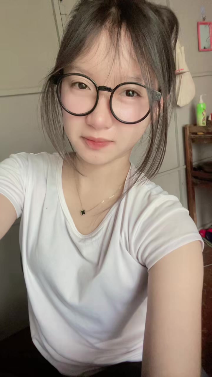 @๐ฃ