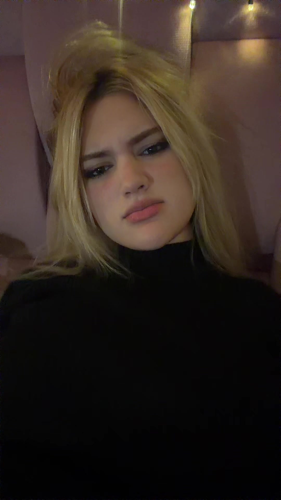 @Angelina😾