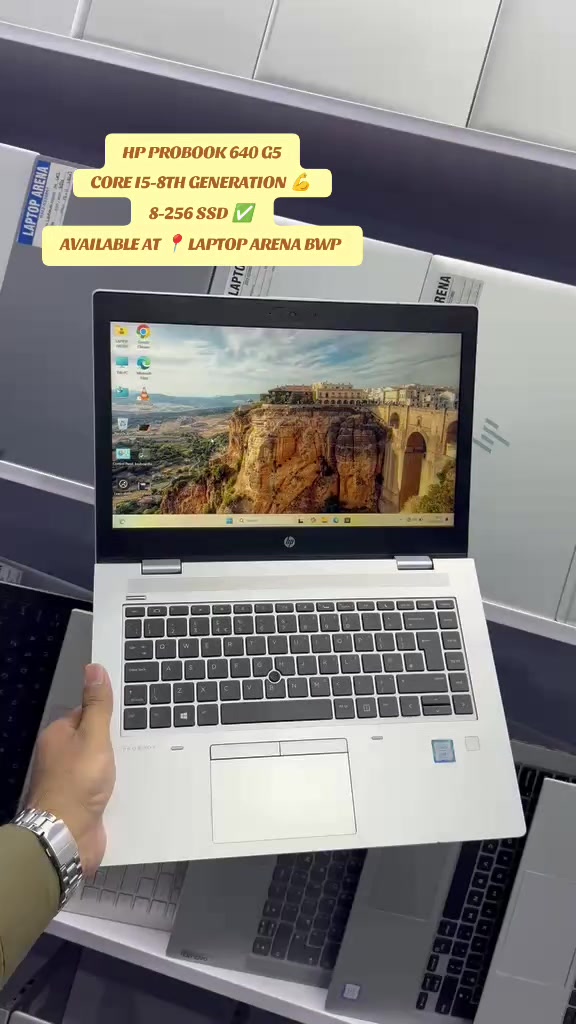 @LAPTOP ARENA