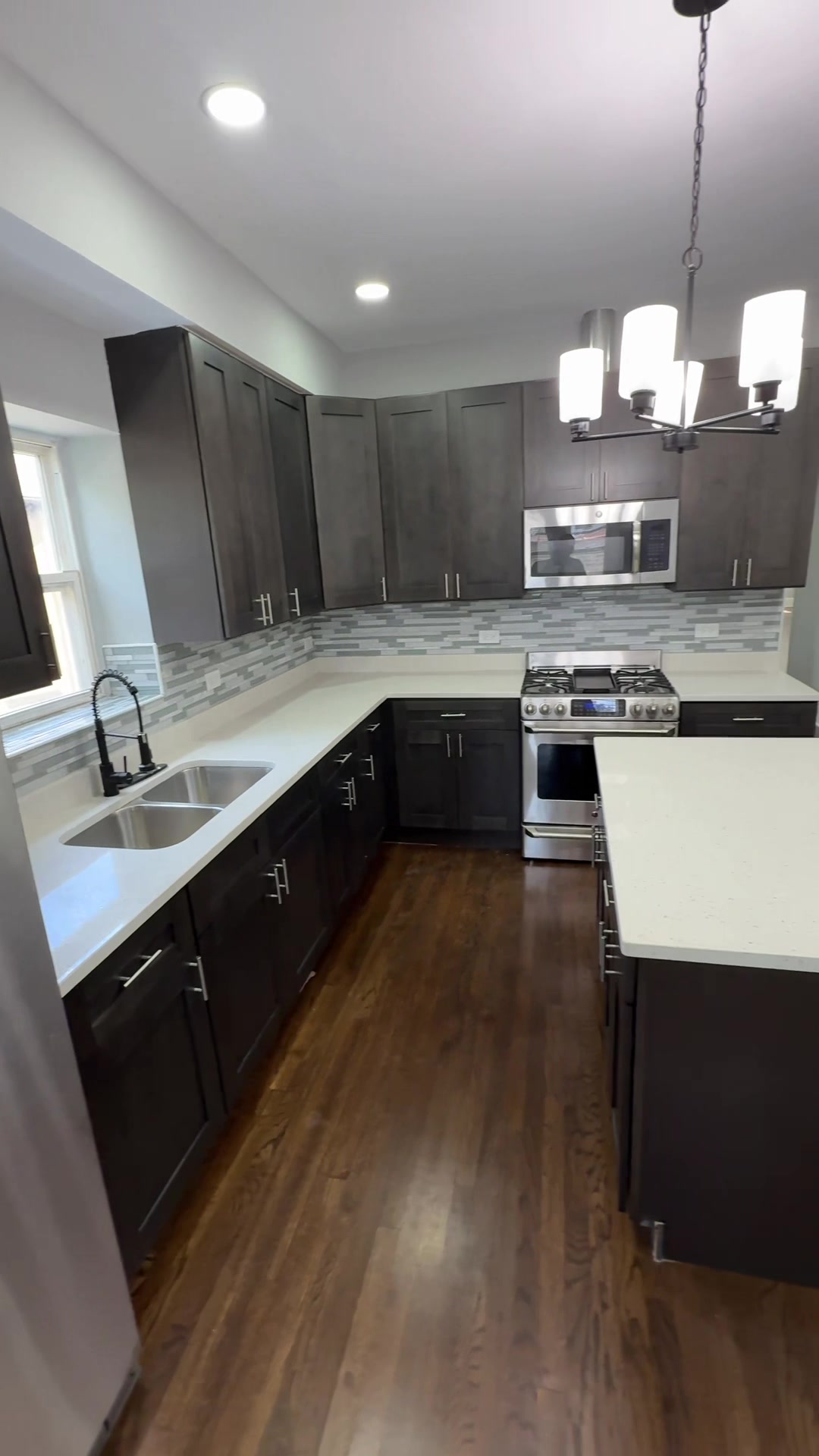 @Chris Rivera | Realtor