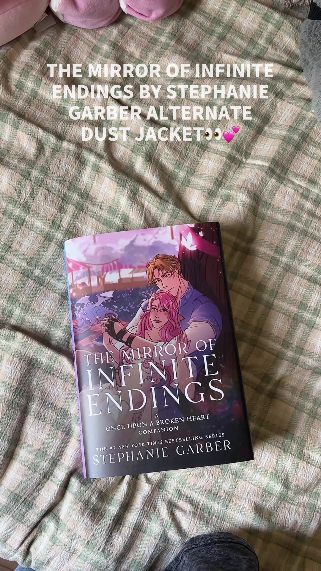@daniasbooktique2