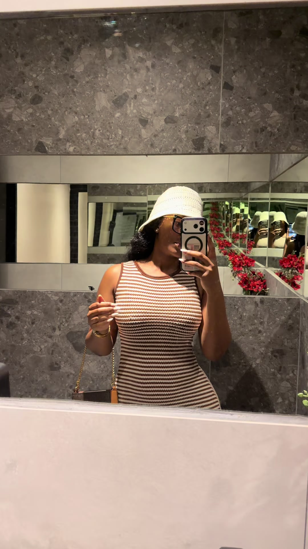 @NOMZAMO HLOPHE 🇸🇿
