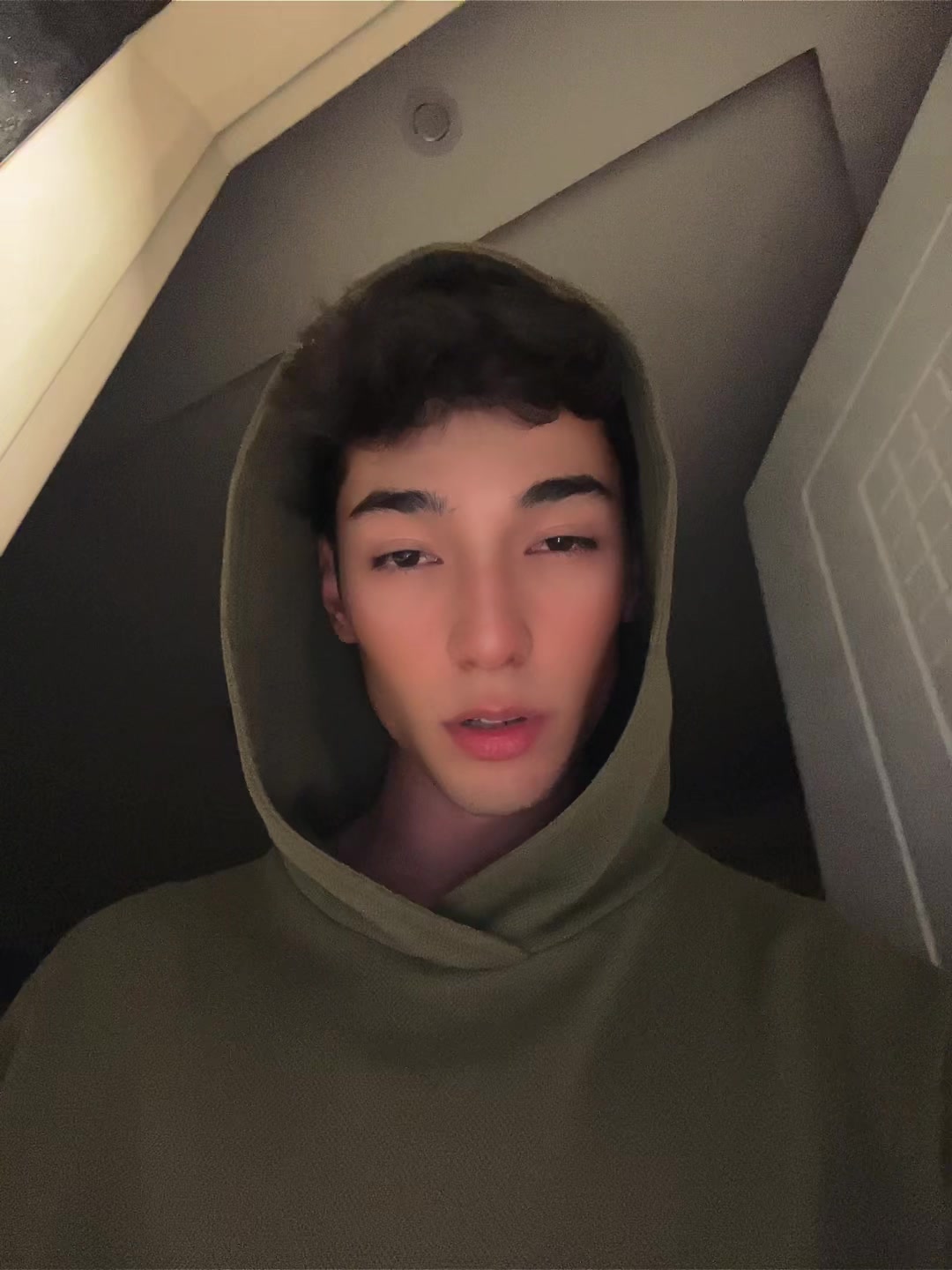 @𝐀𝐌𝐈𝐑𝐊𝐑𝐀𝐖