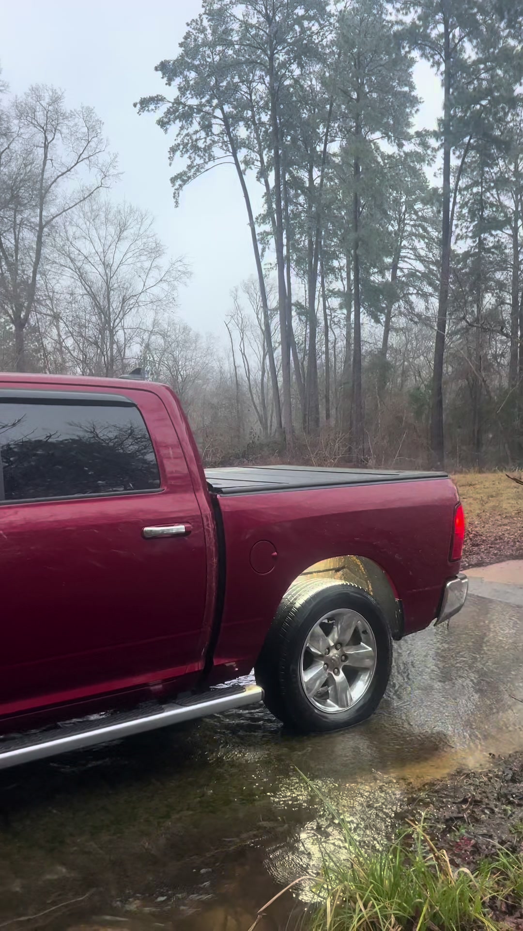 @FOXY_THE_RAM1500