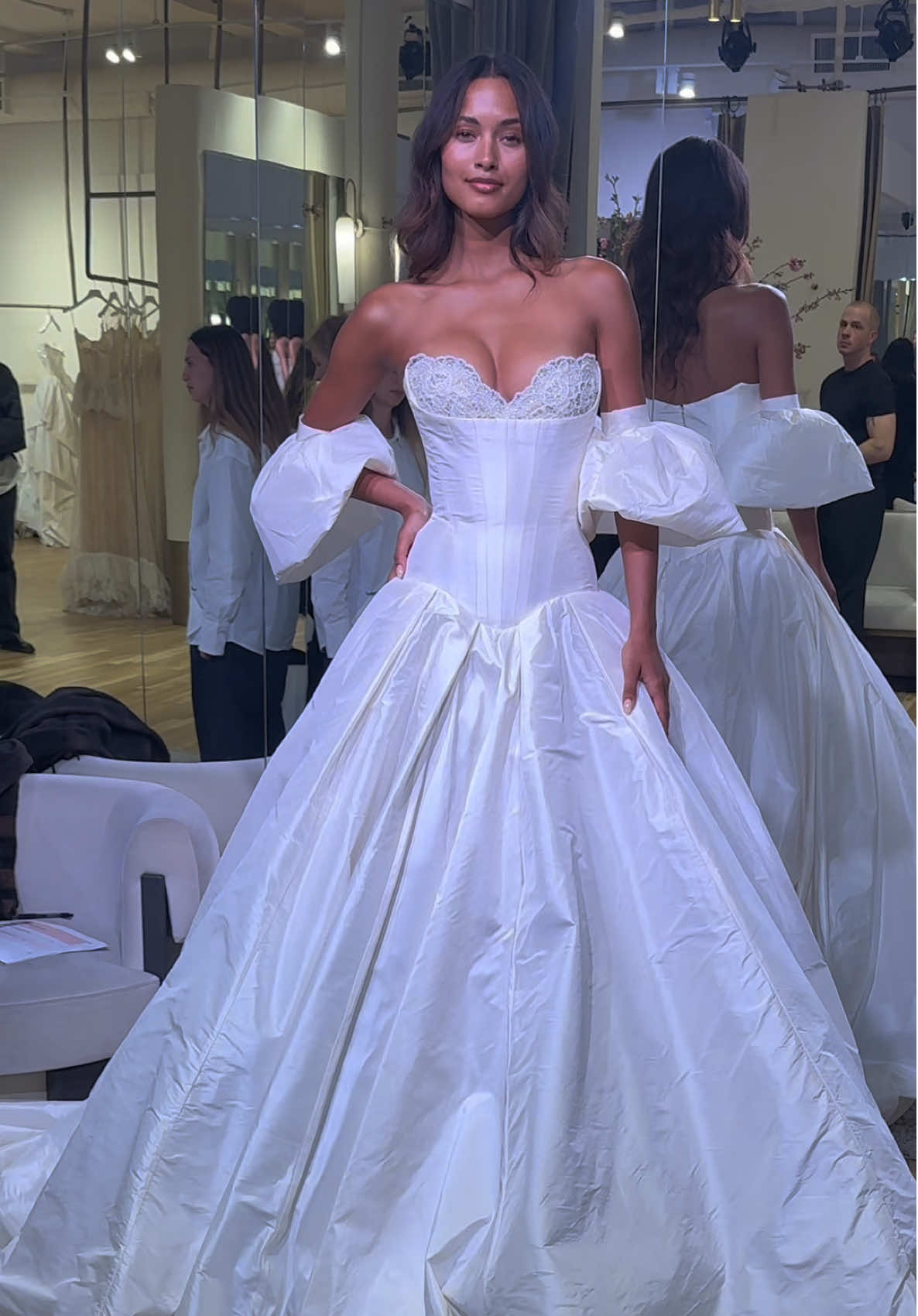@Isabel O&rsquo;Neil Bridal