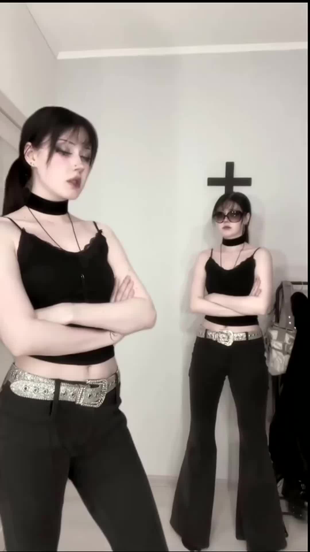 @elliecroix3954022