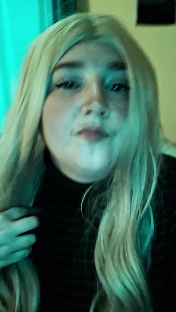 @ladyrosethorncos
