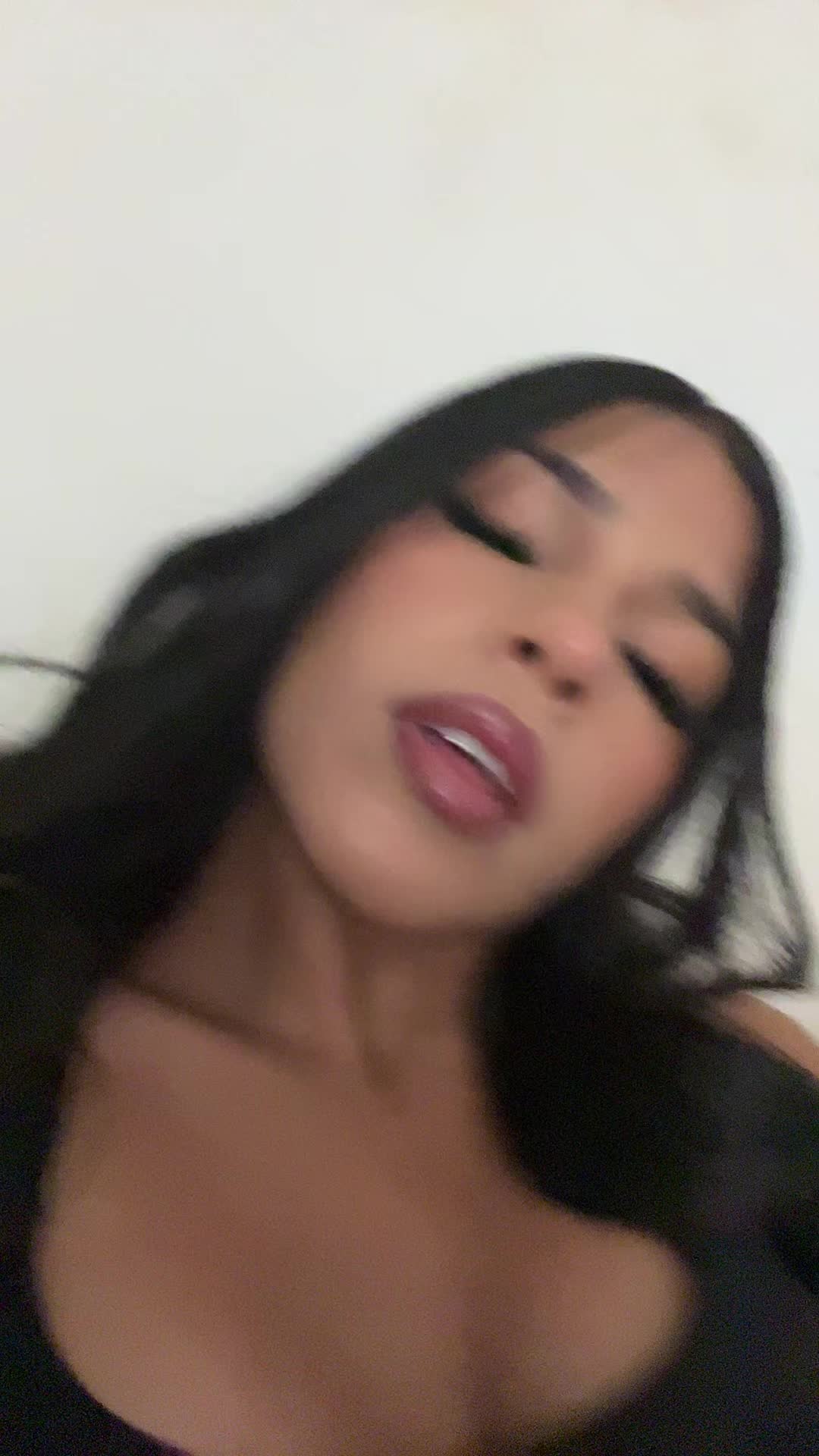 @totallynotreyna