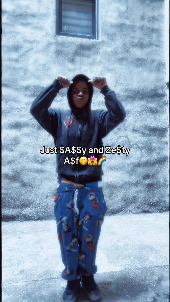 @BABYSTUD_