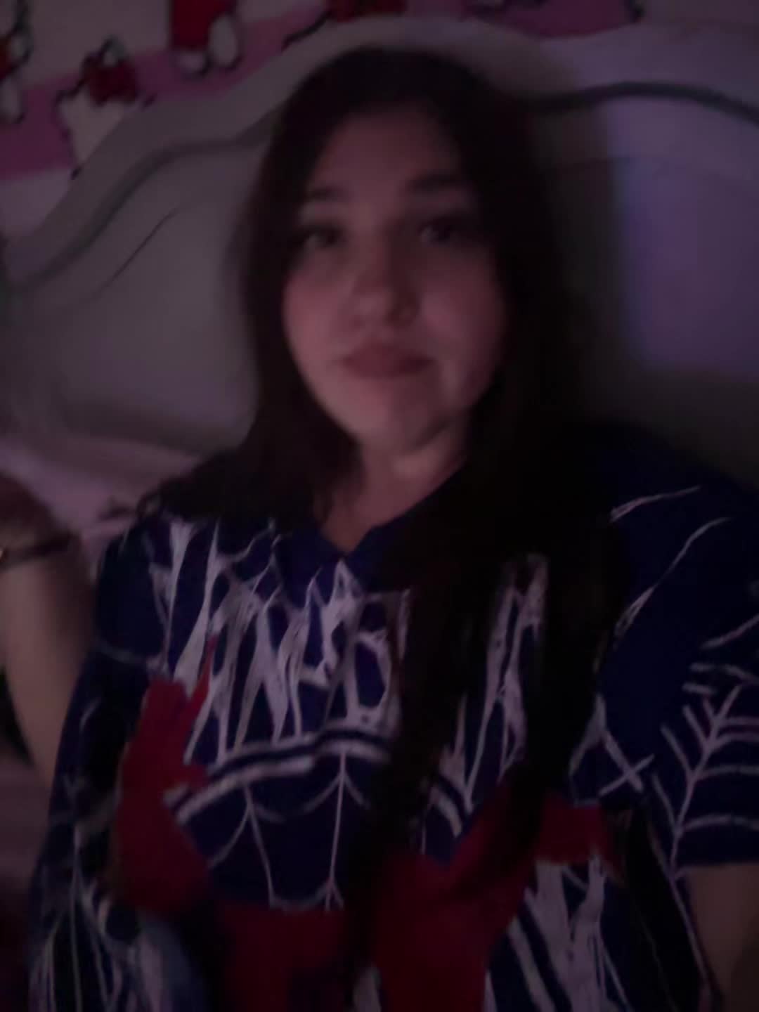@🖤