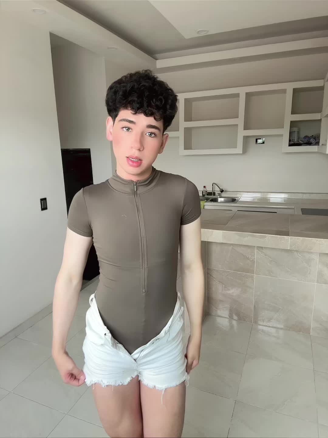 @ˢᵛᵉⁿʸ