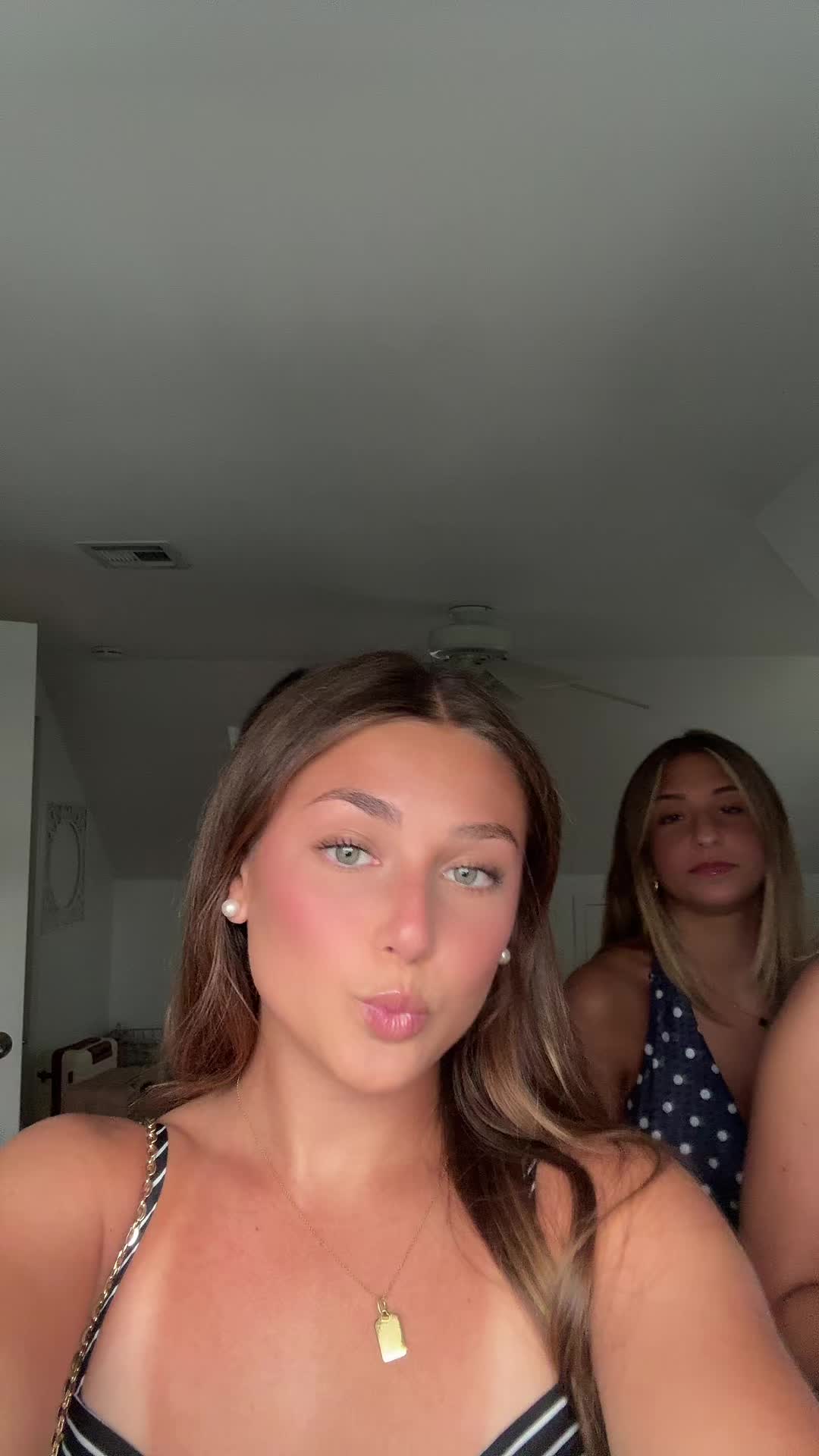 @sophia