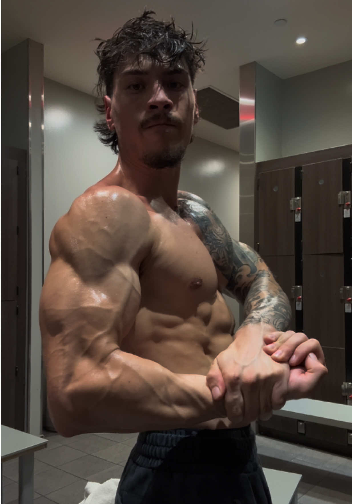 @joel valdez