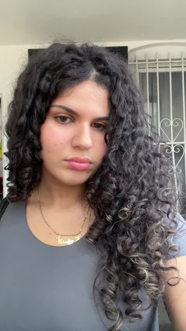 @realtalkwithamira