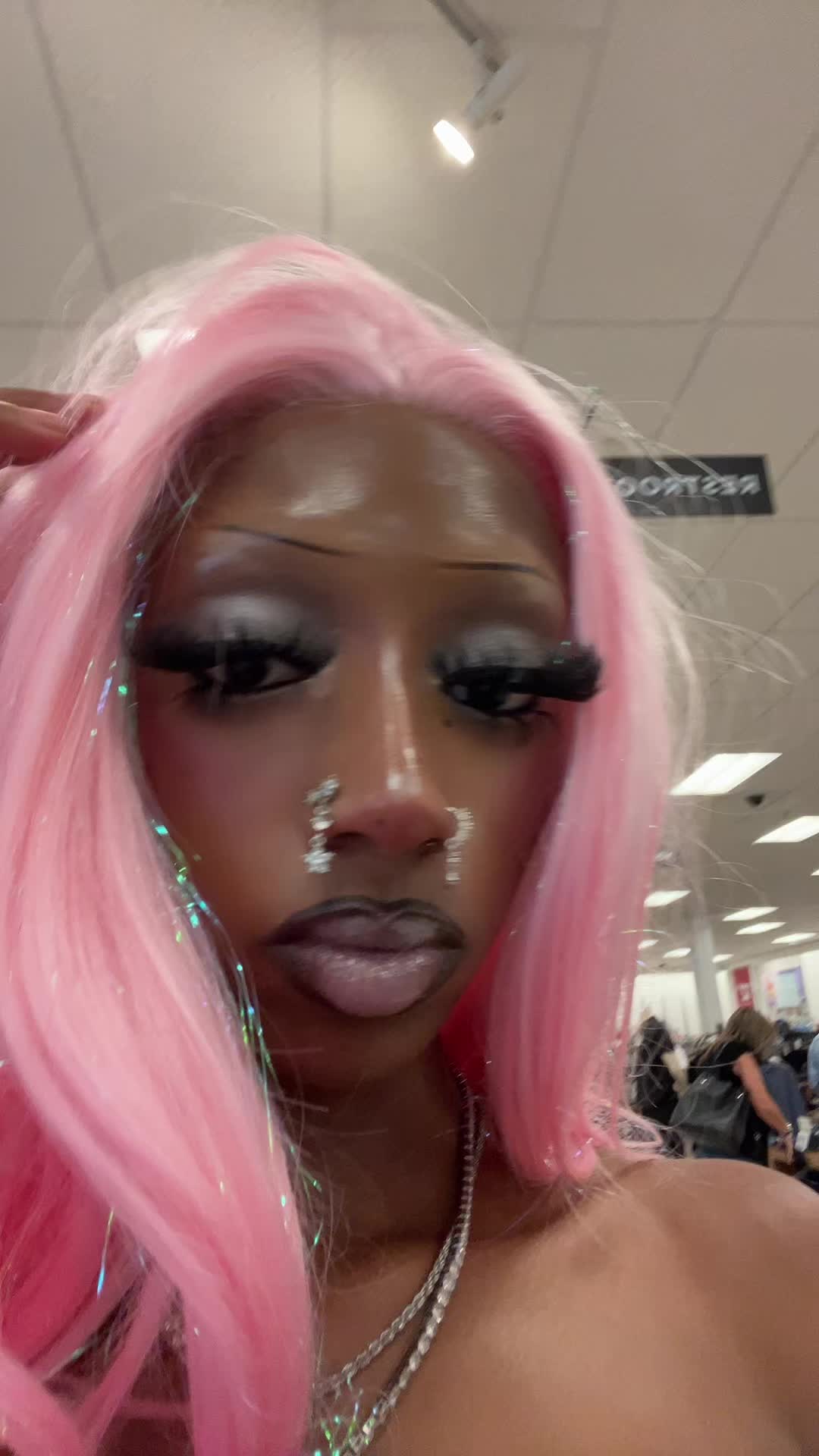 @Holyxtrin