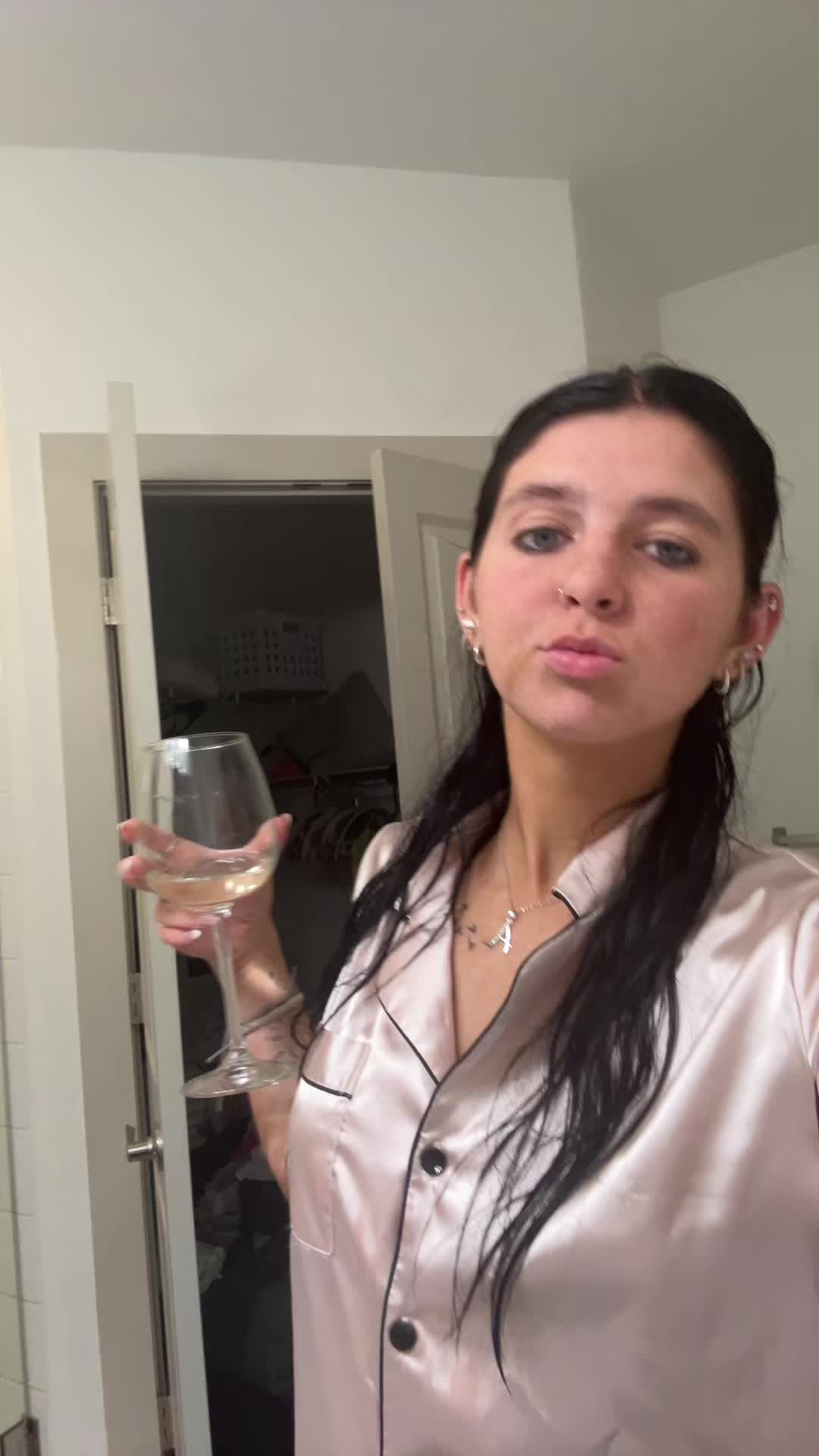 @alexsarobertson
