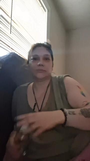 @Loghal409