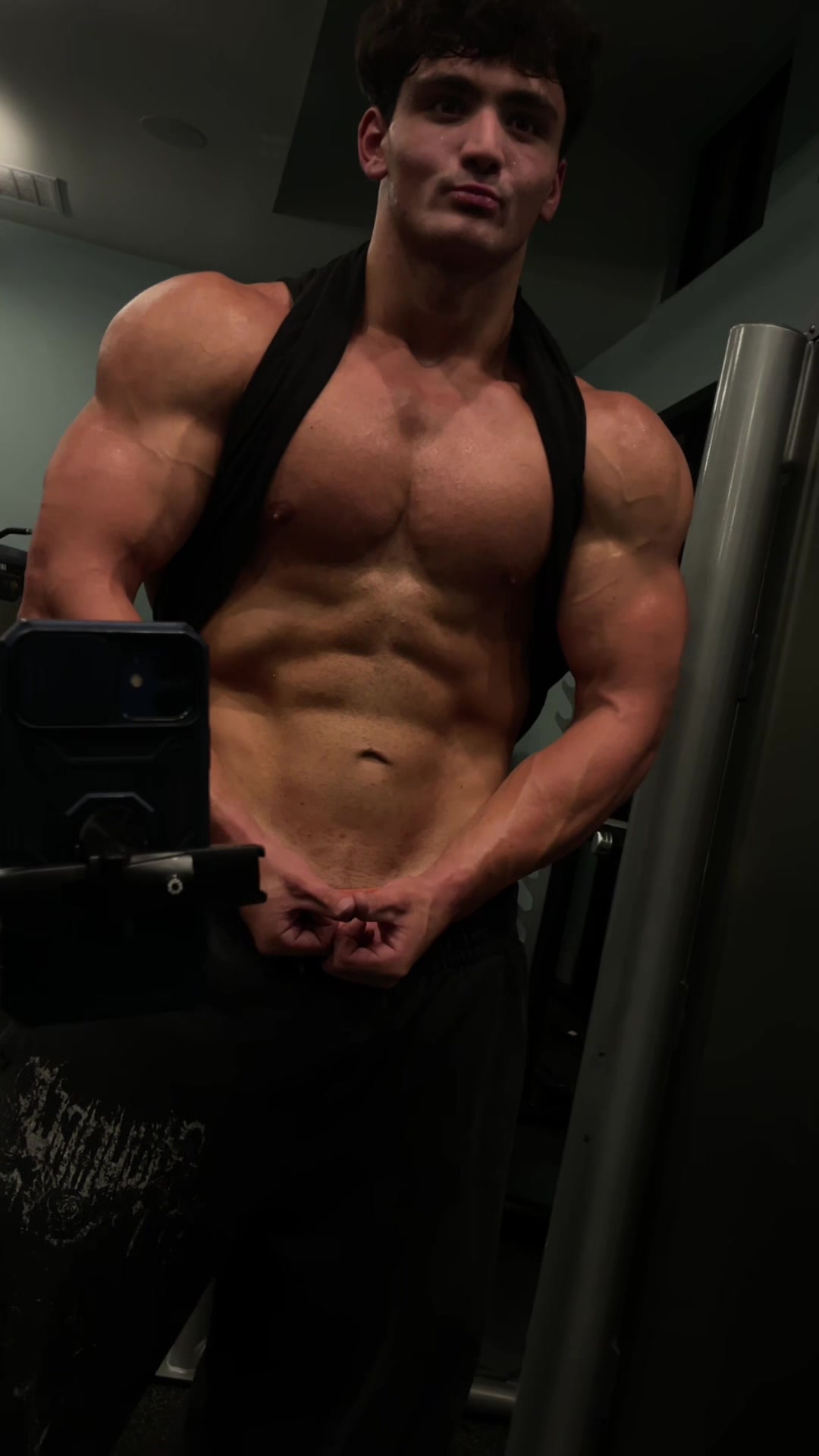 @chadjfit__