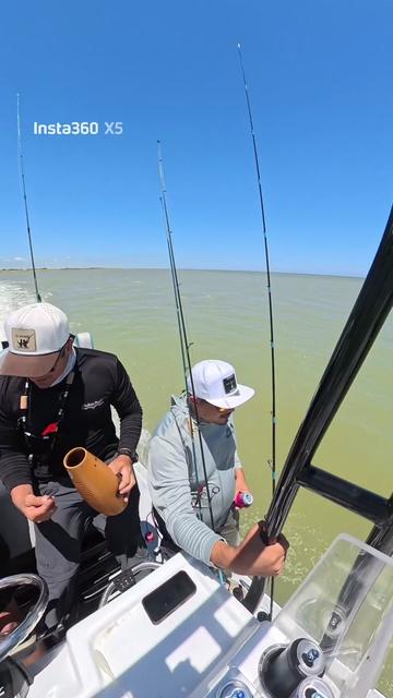 @Los Ganchados Fishing 956