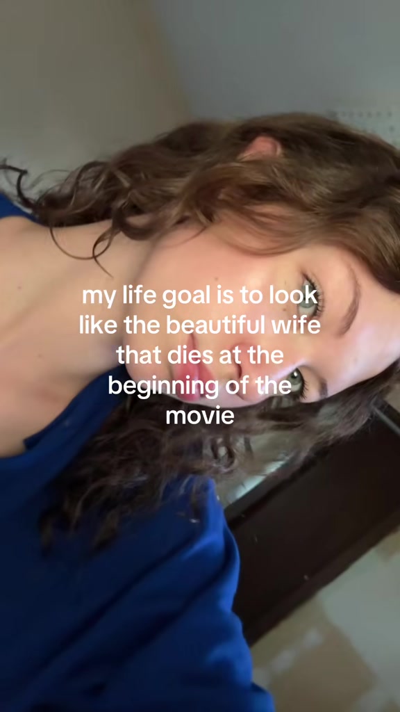 @𑣲 t
