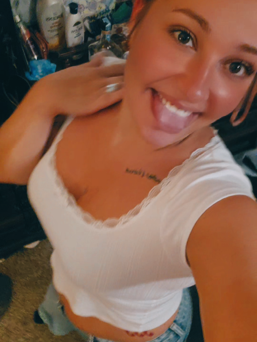 @ScreamQueen24🥀