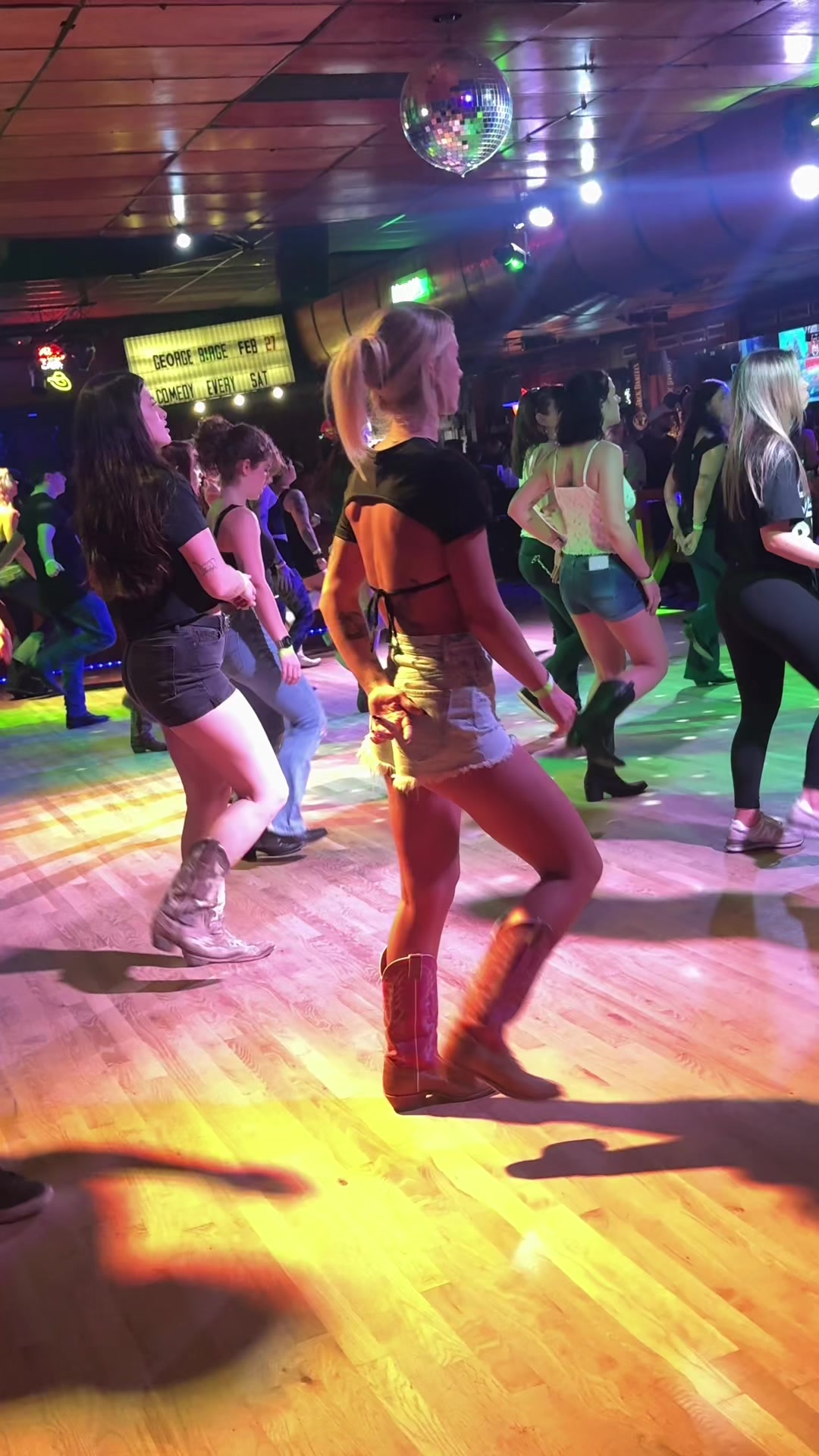 @Whitneyycelestee