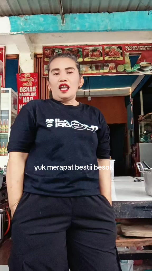 @Mak Krombong
