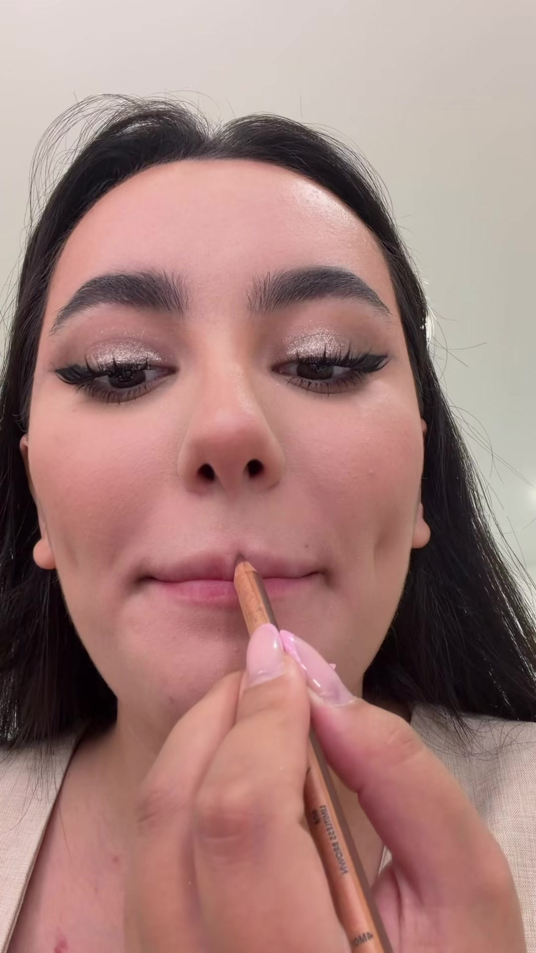 @Farakhnoz.mua